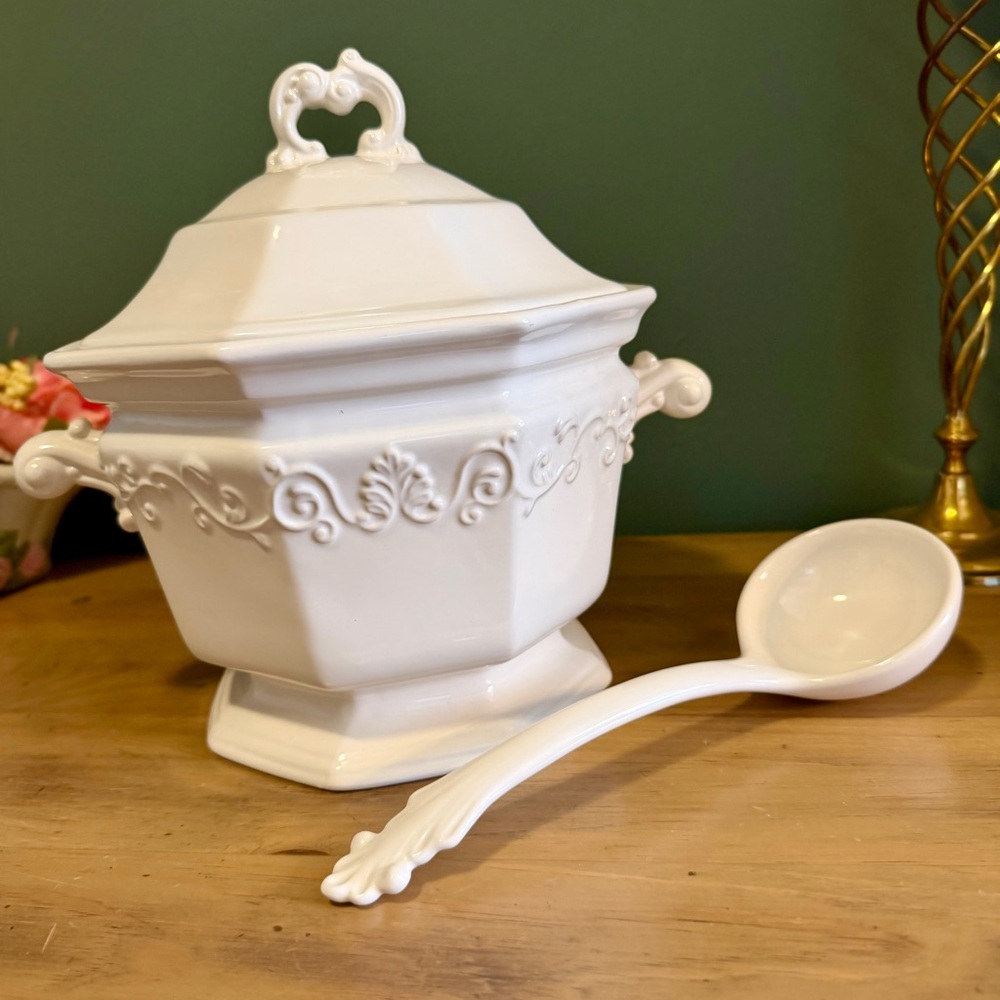 Vanessa White JC Penney Tureen w Lid & Ladle Discontinued White Serving Bowl